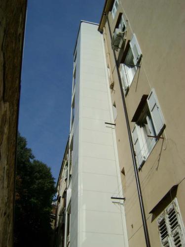 TLPE10